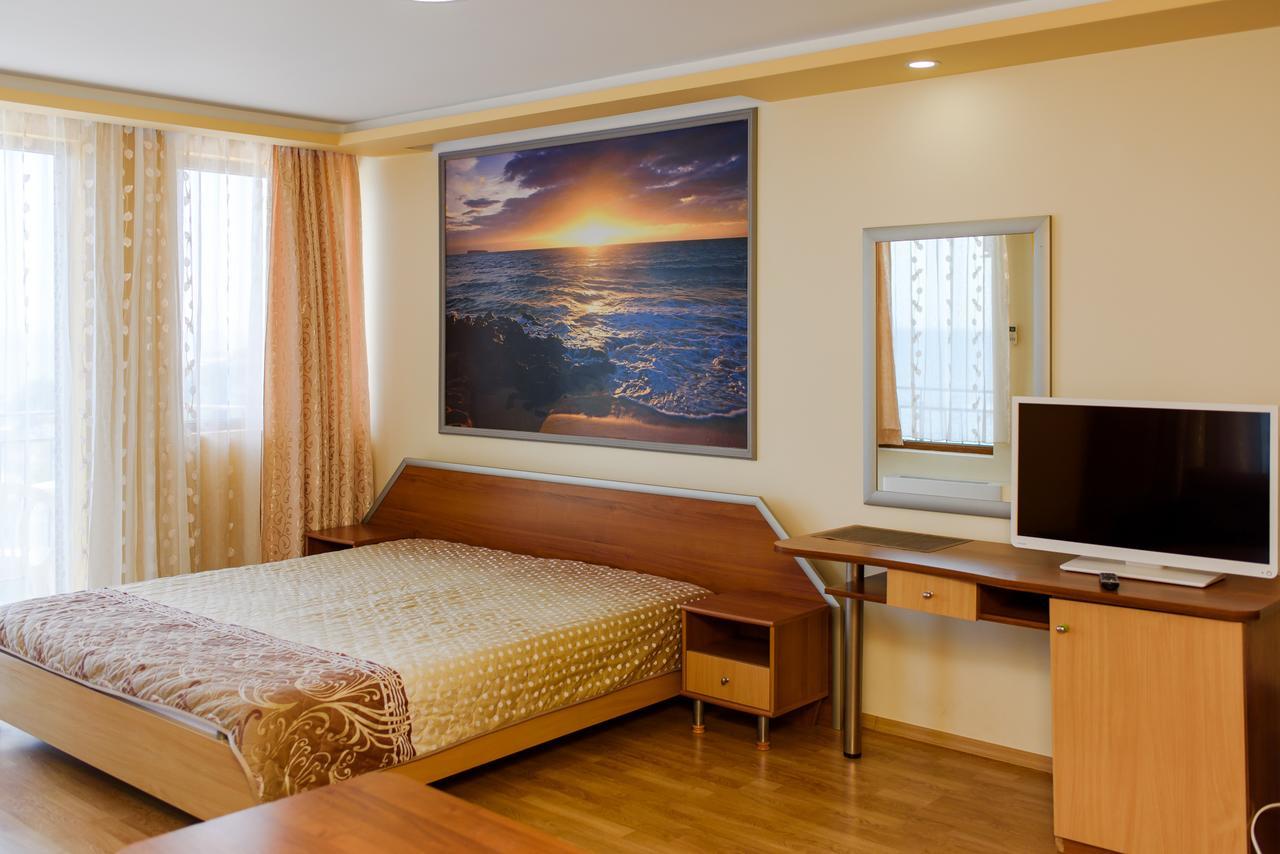Guest House Ianis Paradise Νεσέμπαρ Εξωτερικό φωτογραφία