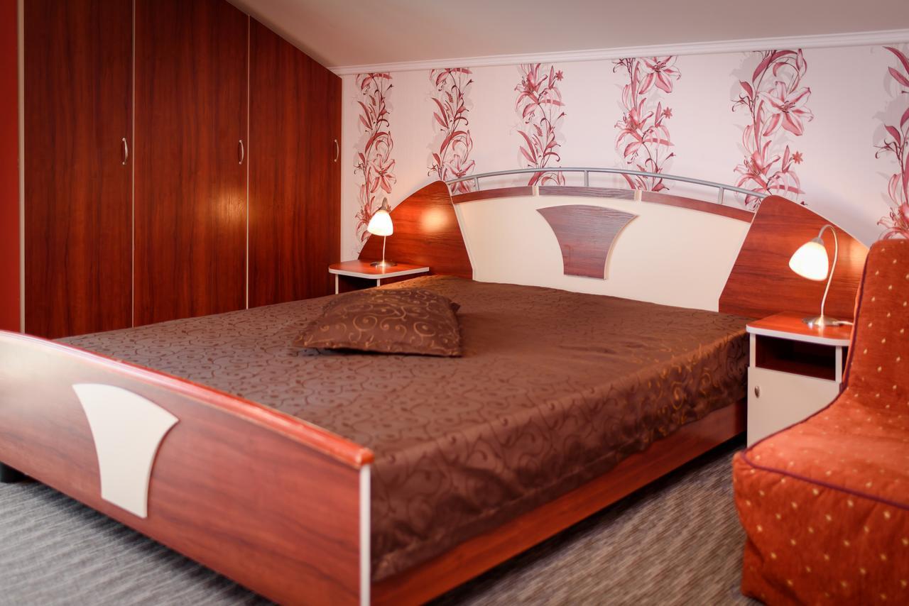 Guest House Ianis Paradise Νεσέμπαρ Εξωτερικό φωτογραφία
