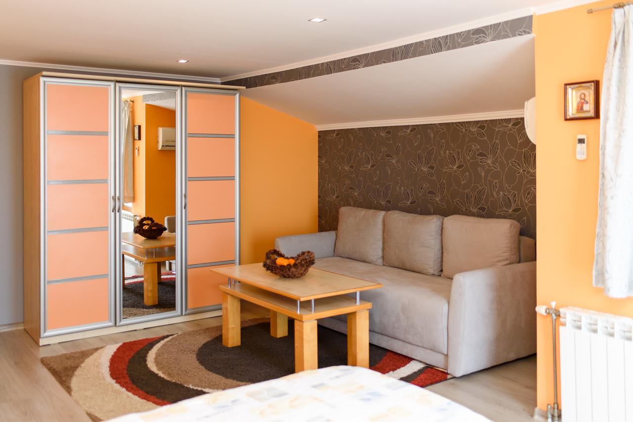 Guest House Ianis Paradise Νεσέμπαρ Εξωτερικό φωτογραφία