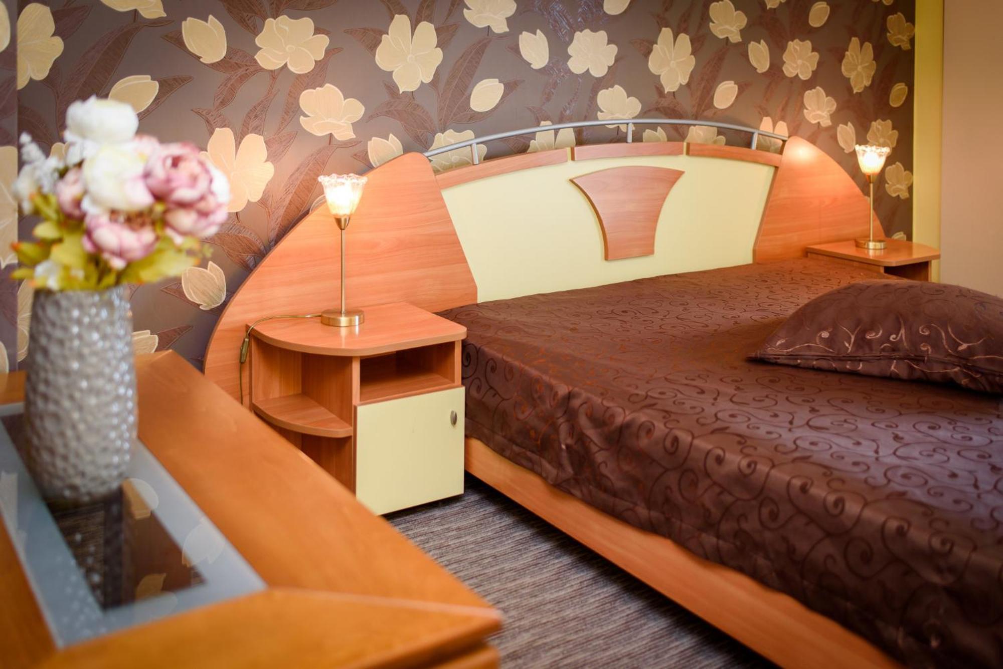 Guest House Ianis Paradise Νεσέμπαρ Εξωτερικό φωτογραφία